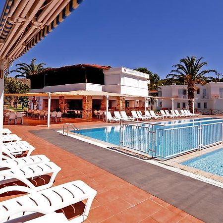 Hanedan Flora Apart Hotel Foça Exterior foto