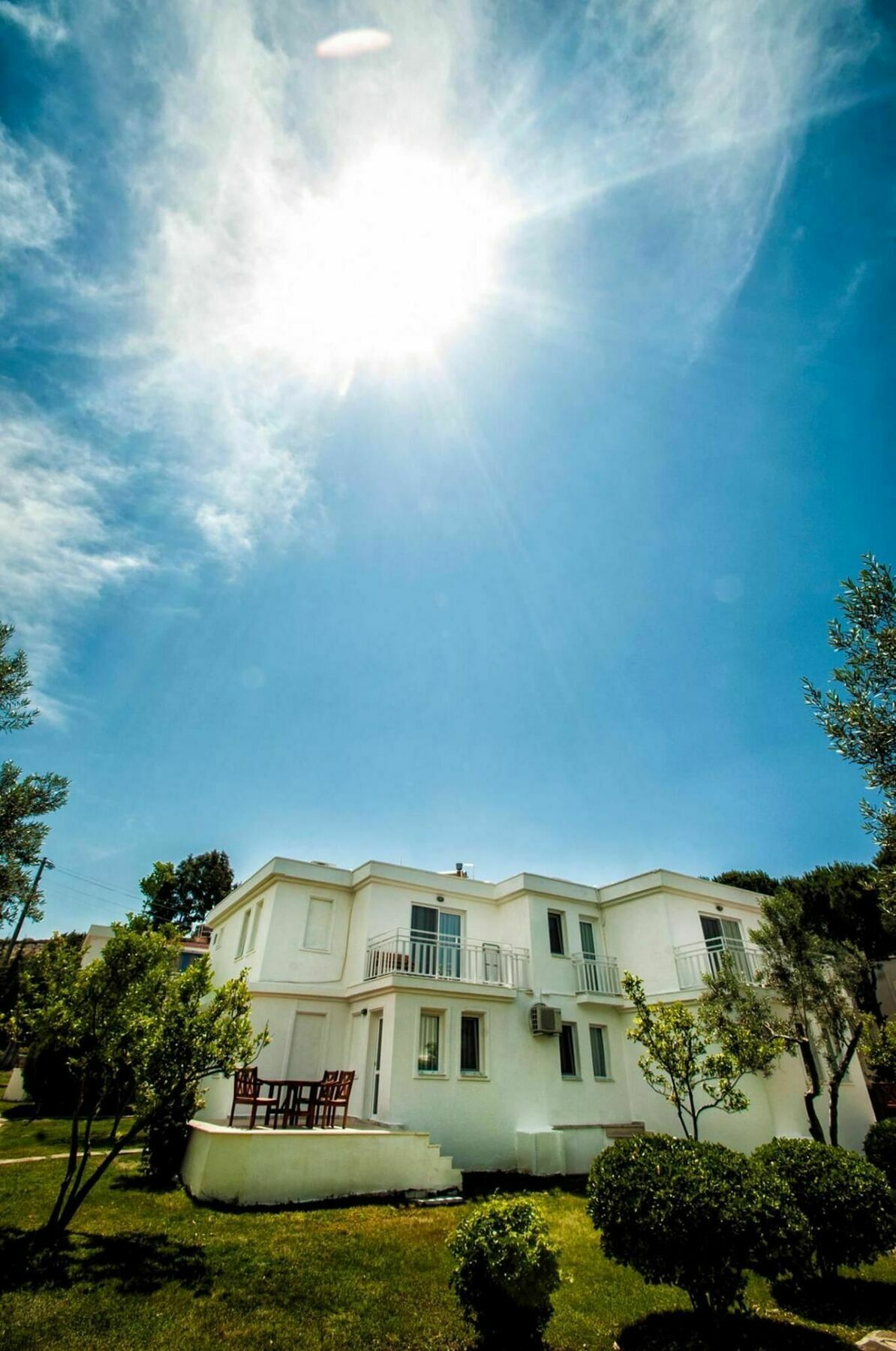 Hanedan Flora Apart Hotel Foça Exterior foto